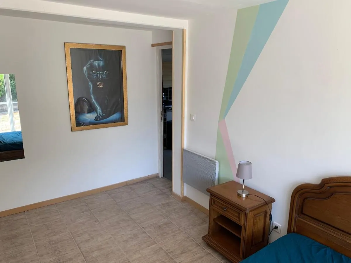 Magnifique Bas De Villa Deux Chambres Situe Pres Des Plages Et Du Golf Saint-Briac-sur-Mer